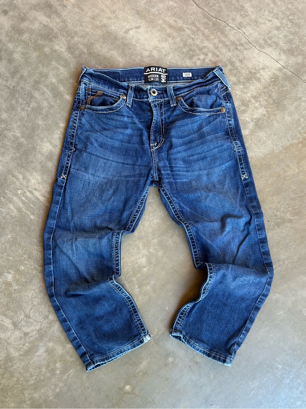 Ariat M8 Modern Slim Leg Jeans Men's Blue Jeans Waist 32 Inseam 30